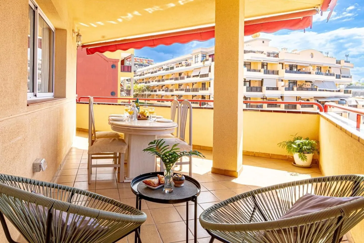Large Terrace Jardin Apartment プエルト・デ・サンティアゴ