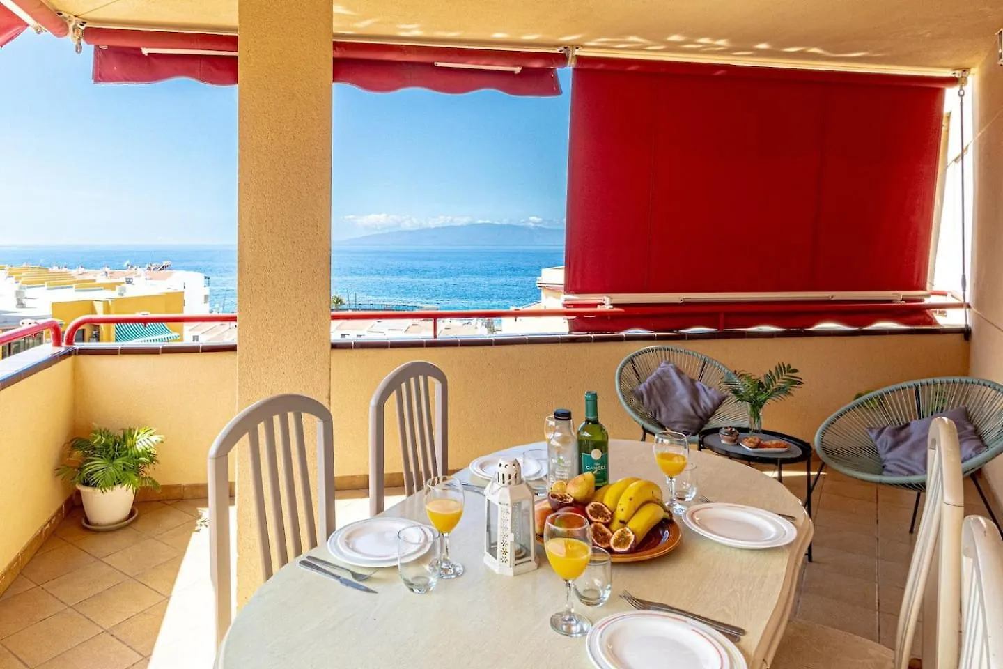 Large Terrace Jardin Apartment プエルト・デ・サンティアゴ スペイン