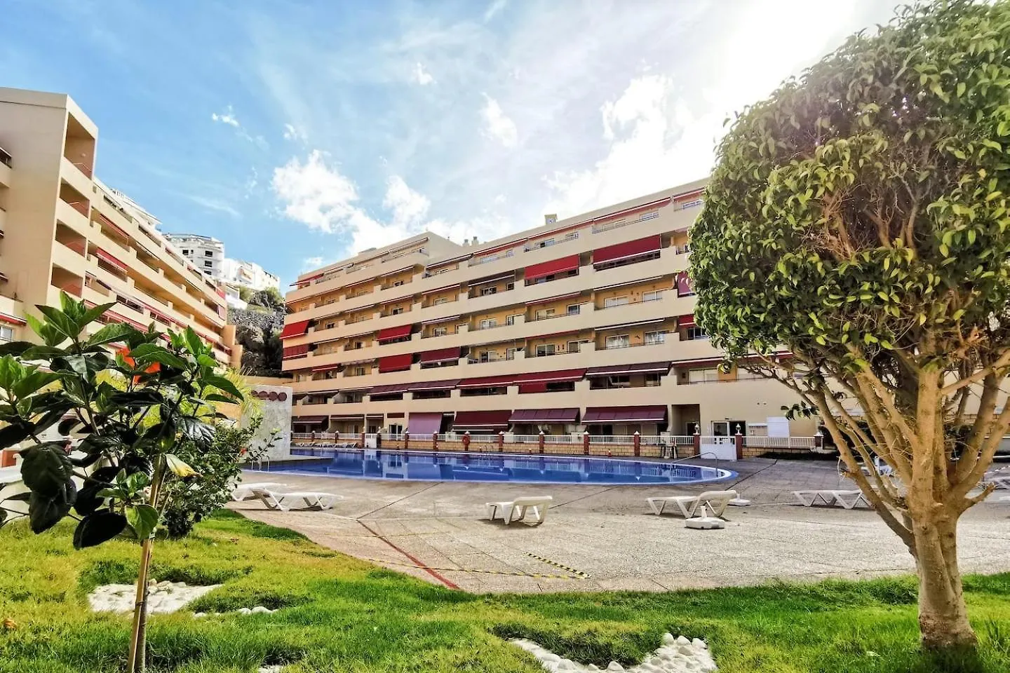 Large Terrace Jardin Apartment Пуэрто-де-Сантьяго